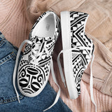 Men’s lace-up canvas shoes