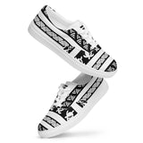 Women’s lace-up canvas shoes