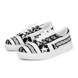 Women’s lace-up canvas shoes